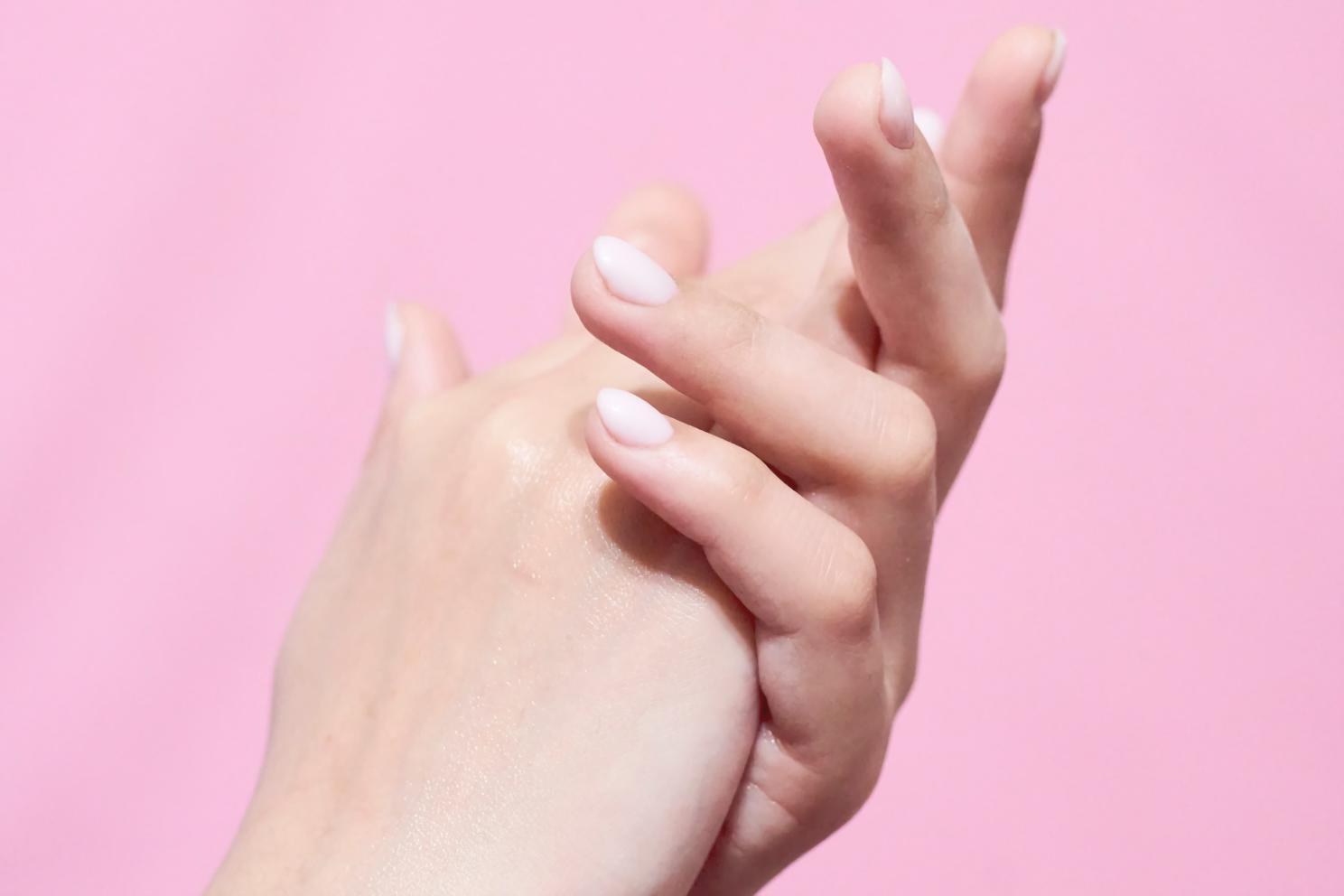 Εκπαιδεύτρια nail art